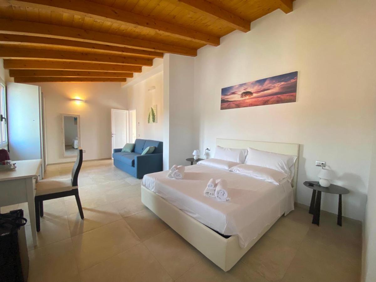 Punto Zero Rooms San Teodoro  Extérieur photo